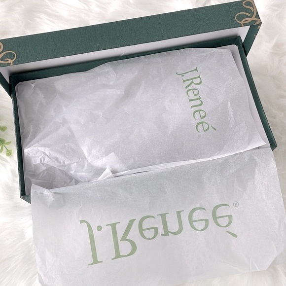 J.Renee “Adalyn” Patent Leather Kitten Heel Sling Backs - Picture 11 of 13